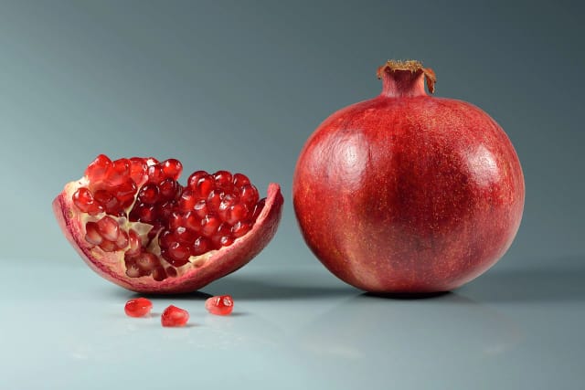 Pomegranate (Anar)